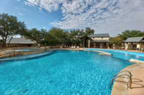 Hill Country Hideaway - The Hollows by Lake Travis